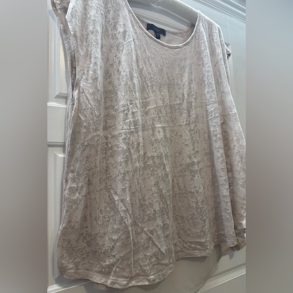 Jessica Simpson Cream Top, sz 3x - Picture 2 of 5
